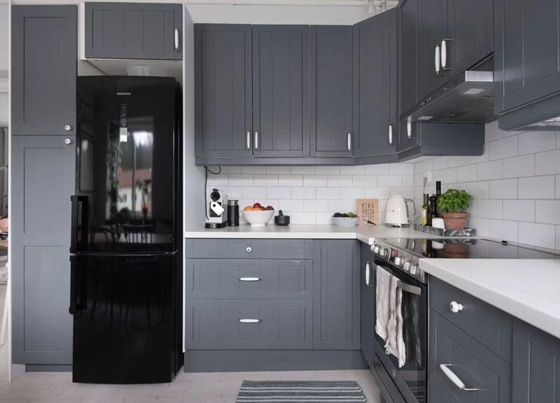 Custom Kitchens — Examples 23